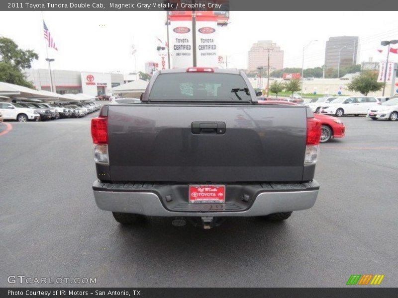 Magnetic Gray Metallic / Graphite Gray 2011 Toyota Tundra Double Cab