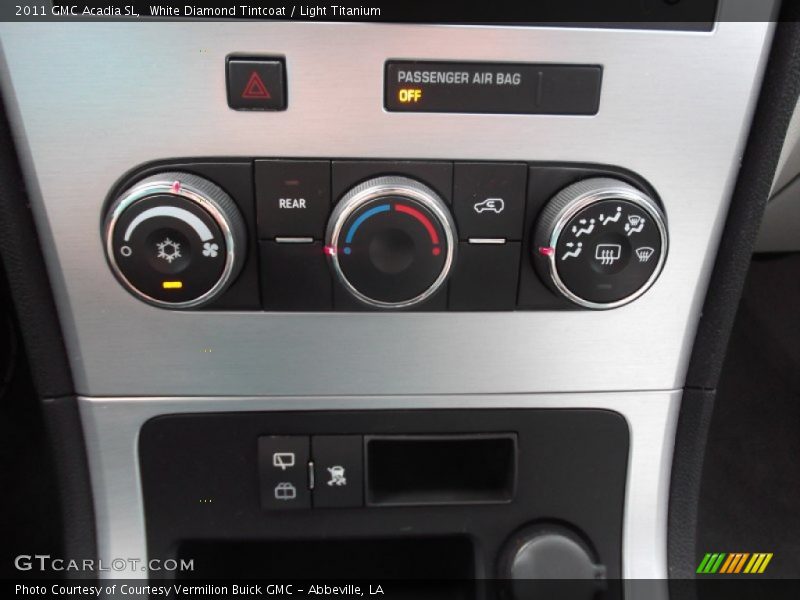 White Diamond Tintcoat / Light Titanium 2011 GMC Acadia SL