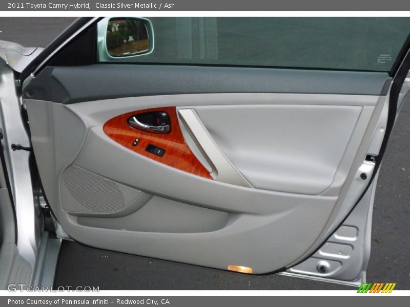 Classic Silver Metallic / Ash 2011 Toyota Camry Hybrid