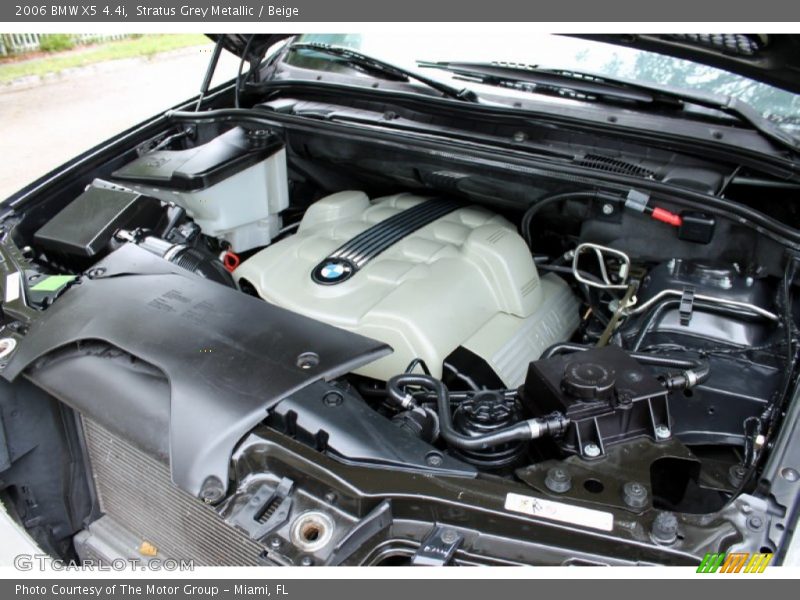  2006 X5 4.4i Engine - 4.4 Liter DOHC 32-Valve VVT V8
