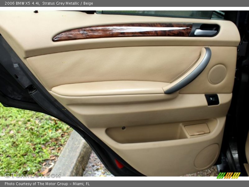 Stratus Grey Metallic / Beige 2006 BMW X5 4.4i