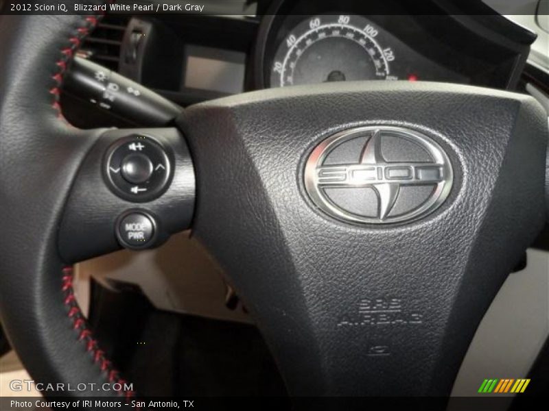 Blizzard White Pearl / Dark Gray 2012 Scion iQ