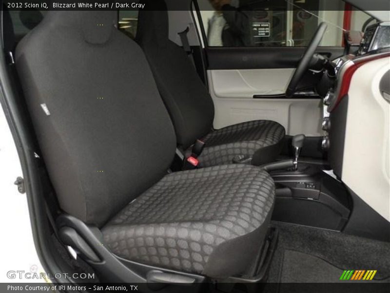 Blizzard White Pearl / Dark Gray 2012 Scion iQ