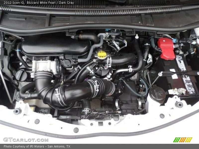 Blizzard White Pearl / Dark Gray 2012 Scion iQ