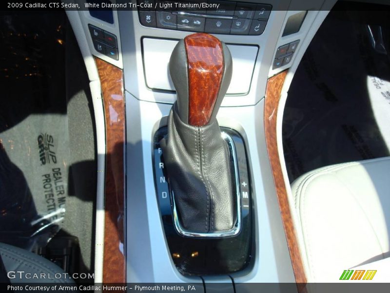 White Diamond Tri-Coat / Light Titanium/Ebony 2009 Cadillac CTS Sedan