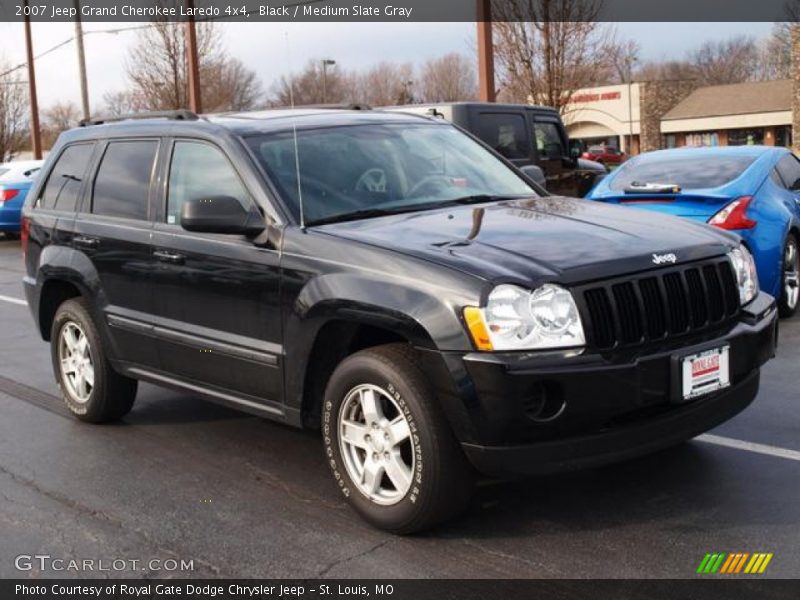 Black / Medium Slate Gray 2007 Jeep Grand Cherokee Laredo 4x4