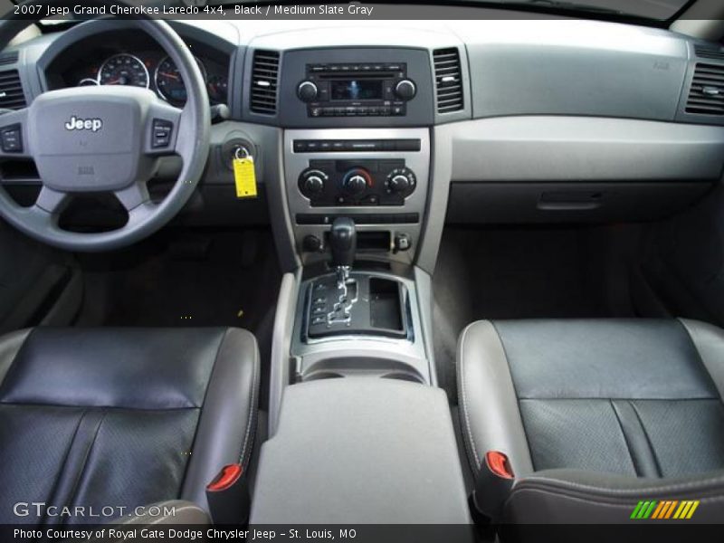 Black / Medium Slate Gray 2007 Jeep Grand Cherokee Laredo 4x4