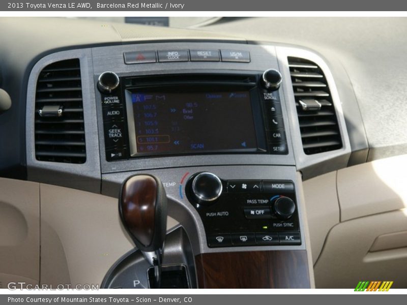 Barcelona Red Metallic / Ivory 2013 Toyota Venza LE AWD