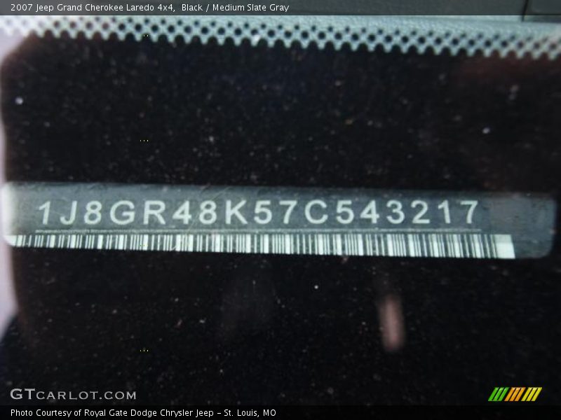 Black / Medium Slate Gray 2007 Jeep Grand Cherokee Laredo 4x4