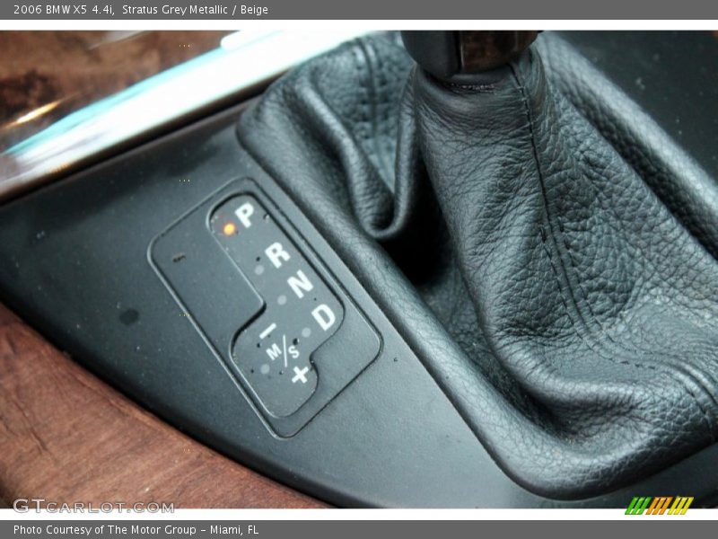 Stratus Grey Metallic / Beige 2006 BMW X5 4.4i