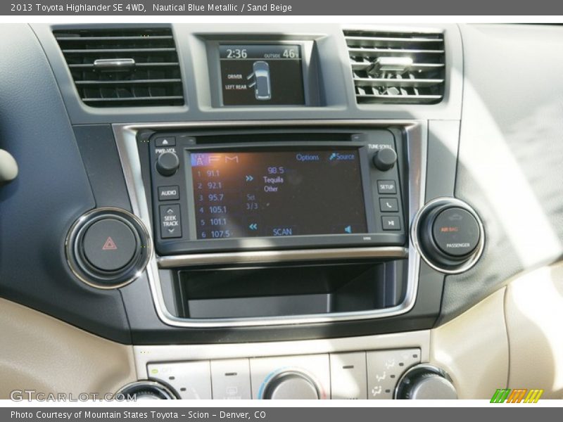 Nautical Blue Metallic / Sand Beige 2013 Toyota Highlander SE 4WD