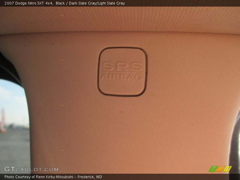 Black / Dark Slate Gray/Light Slate Gray 2007 Dodge Nitro SXT 4x4