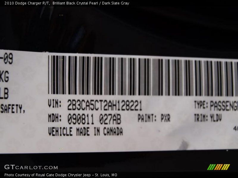 Brilliant Black Crystal Pearl / Dark Slate Gray 2010 Dodge Charger R/T