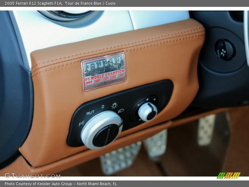 Controls of 2005 612 Scaglietti F1A