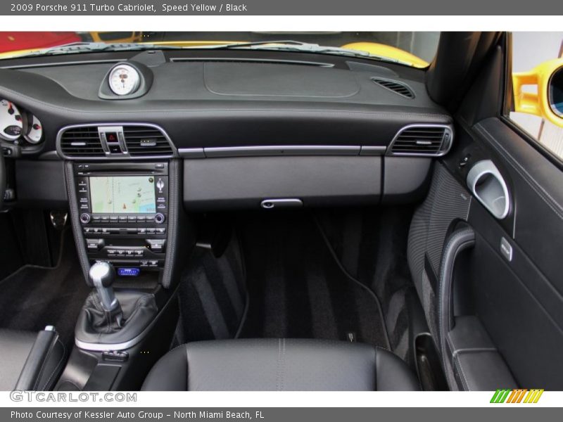 Dashboard of 2009 911 Turbo Cabriolet