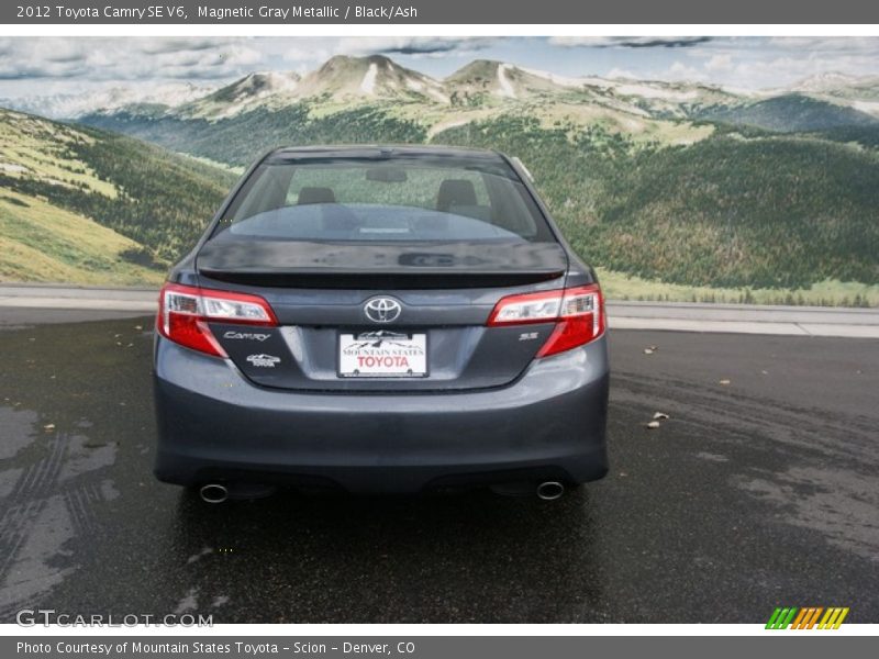 Magnetic Gray Metallic / Black/Ash 2012 Toyota Camry SE V6