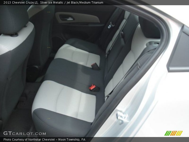 Silver Ice Metallic / Jet Black/Medium Titanium 2013 Chevrolet Cruze LS