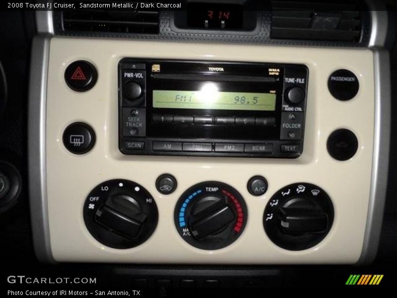 Sandstorm Metallic / Dark Charcoal 2008 Toyota FJ Cruiser