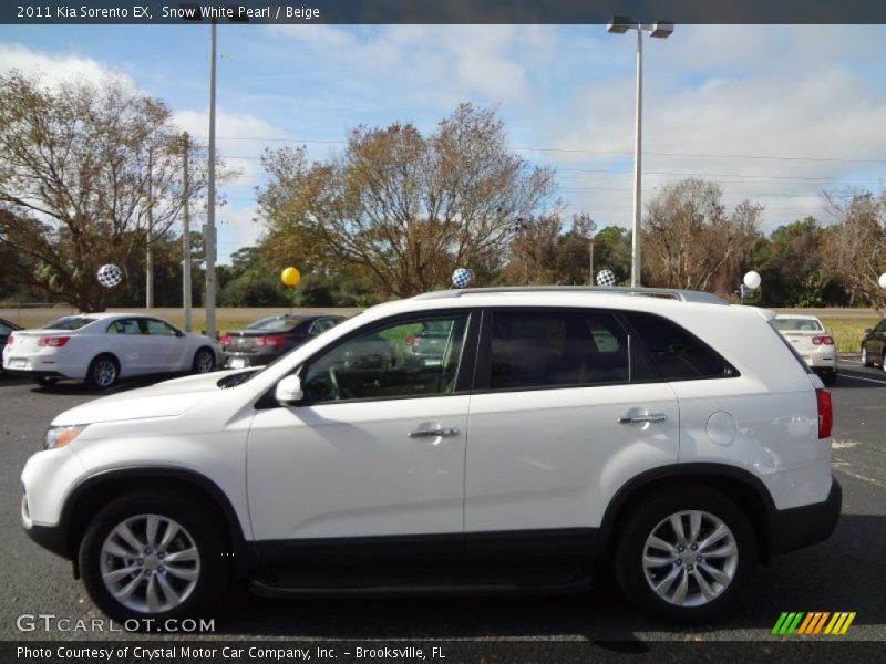 Snow White Pearl / Beige 2011 Kia Sorento EX
