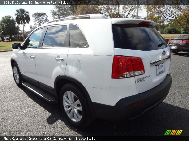 Snow White Pearl / Beige 2011 Kia Sorento EX