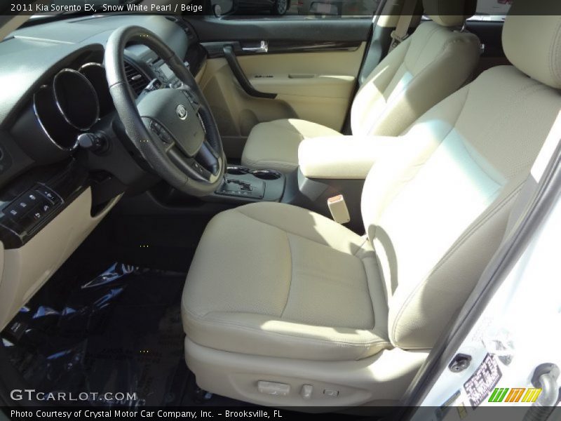 Snow White Pearl / Beige 2011 Kia Sorento EX
