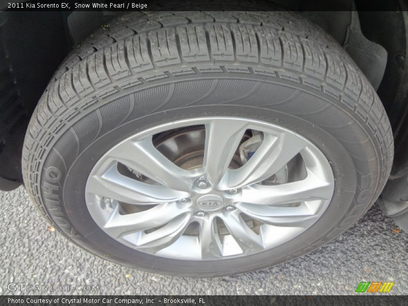 Snow White Pearl / Beige 2011 Kia Sorento EX