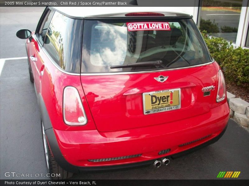 Chili Red / Space Grey/Panther Black 2005 Mini Cooper S Hardtop
