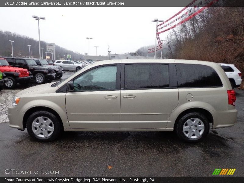 Sandstone / Black/Light Graystone 2013 Dodge Grand Caravan SE