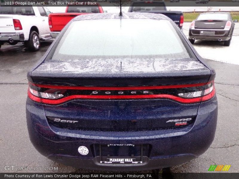 True Blue Pearl Coat / Black 2013 Dodge Dart Aero