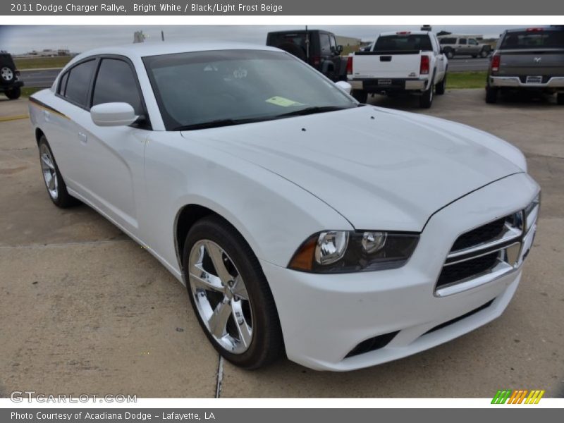 Bright White / Black/Light Frost Beige 2011 Dodge Charger Rallye