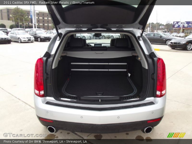Radiant Silver Metallic / Ebony/Titanium 2011 Cadillac SRX FWD