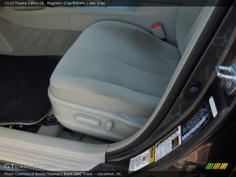 Magnetic Gray Metallic / Ash Gray 2010 Toyota Camry LE