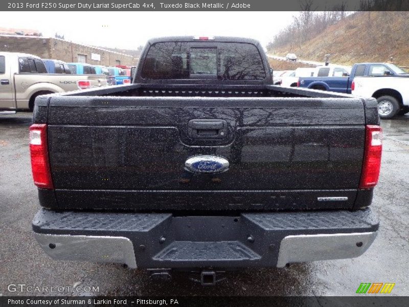 Tuxedo Black Metallic / Adobe 2013 Ford F250 Super Duty Lariat SuperCab 4x4
