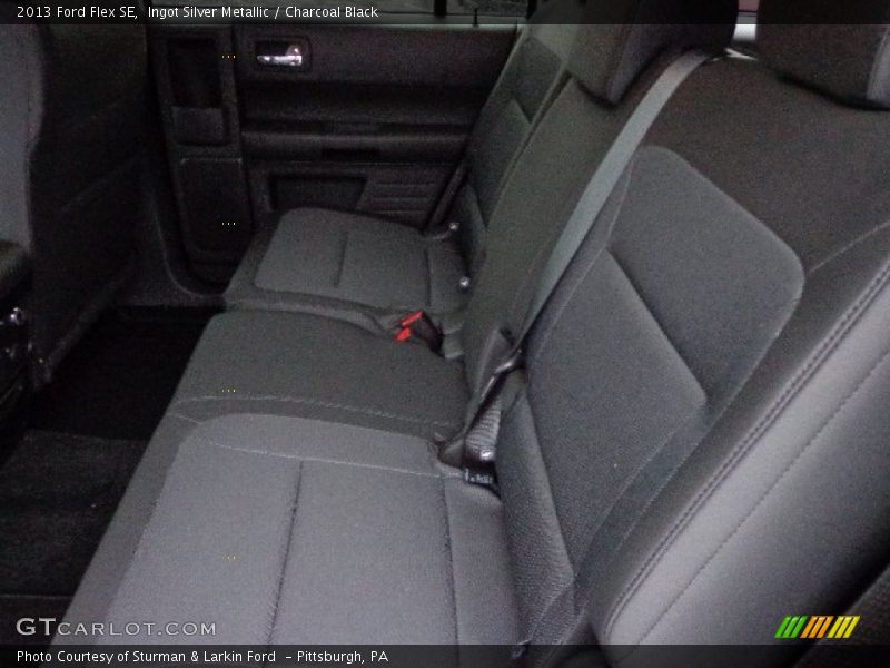 Ingot Silver Metallic / Charcoal Black 2013 Ford Flex SE