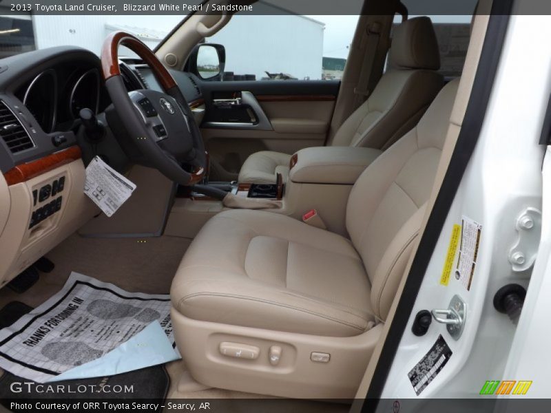 Blizzard White Pearl / Sandstone 2013 Toyota Land Cruiser