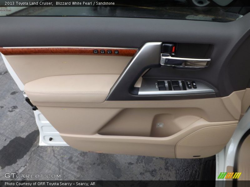Blizzard White Pearl / Sandstone 2013 Toyota Land Cruiser