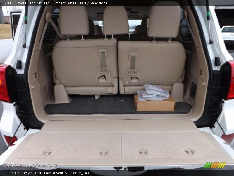 Blizzard White Pearl / Sandstone 2013 Toyota Land Cruiser