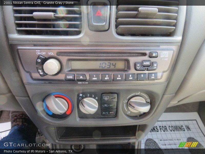 Granite Gray / Stone 2001 Nissan Sentra GXE