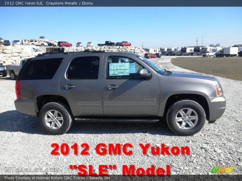 Graystone Metallic / Ebony 2012 GMC Yukon SLE