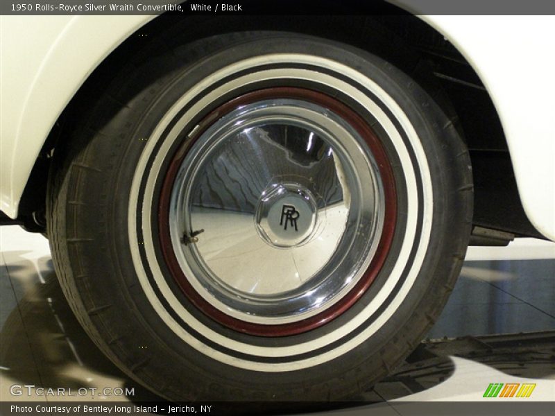 White / Black 1950 Rolls-Royce Silver Wraith Convertible