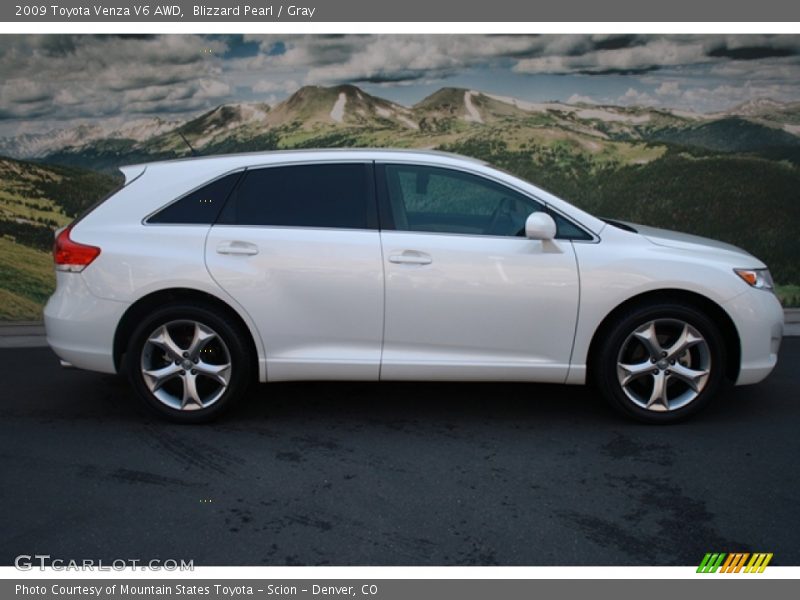 Blizzard Pearl / Gray 2009 Toyota Venza V6 AWD