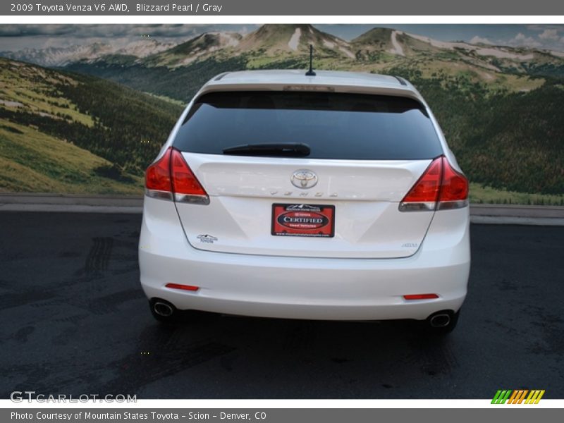 Blizzard Pearl / Gray 2009 Toyota Venza V6 AWD