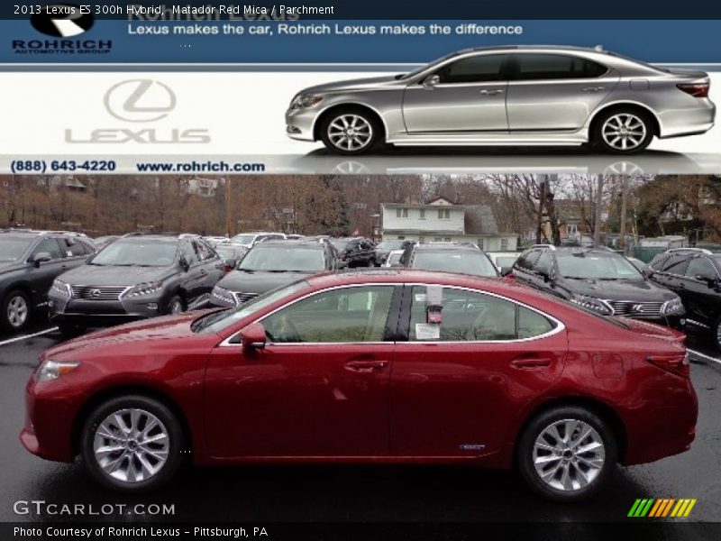 Matador Red Mica / Parchment 2013 Lexus ES 300h Hybrid