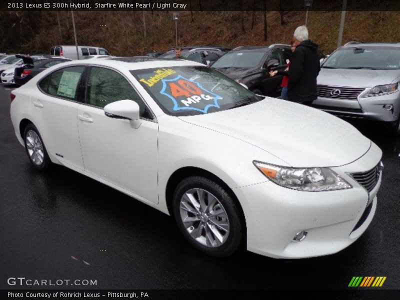Starfire White Pearl / Light Gray 2013 Lexus ES 300h Hybrid