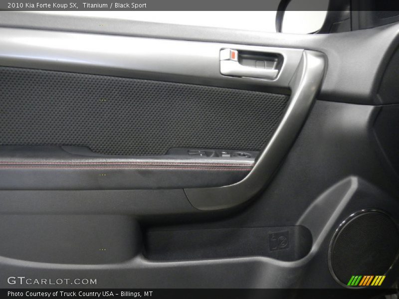 Titanium / Black Sport 2010 Kia Forte Koup SX