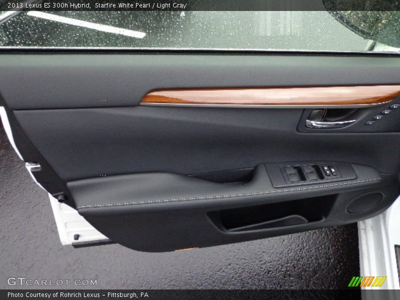 Starfire White Pearl / Light Gray 2013 Lexus ES 300h Hybrid