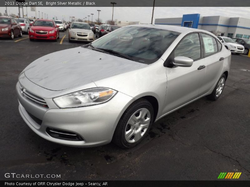 Bright Silver Metallic / Black 2013 Dodge Dart SE