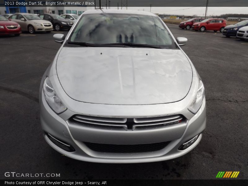 Bright Silver Metallic / Black 2013 Dodge Dart SE