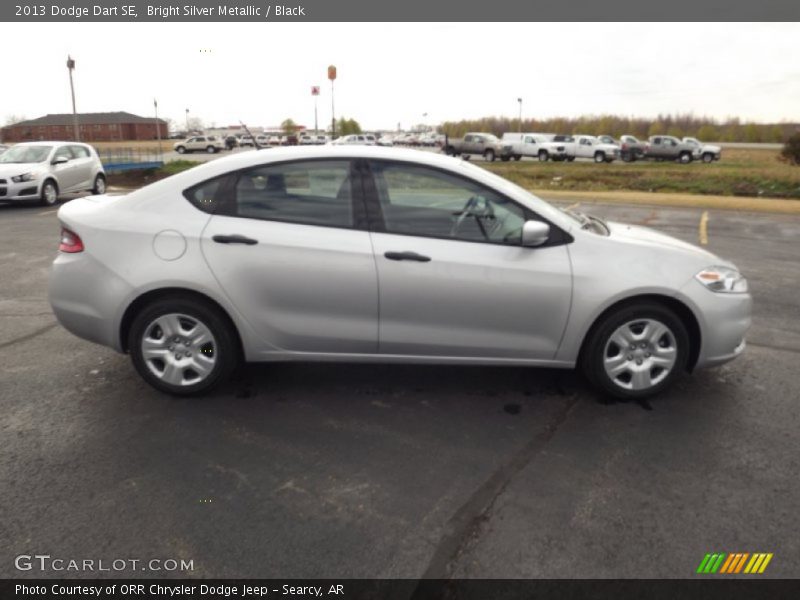 Bright Silver Metallic / Black 2013 Dodge Dart SE