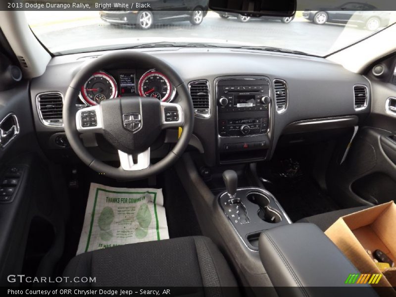 Bright White / Black 2013 Dodge Durango Rallye
